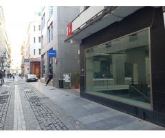 LOCAL COMERCIAL EN ALQUILER EN PLENO CENTRO DE CORDOBA