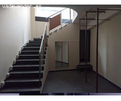 LOCAL COMERCIAL EN ALQUILER EN PLENO CENTRO DE CORDOBA