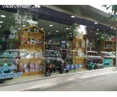 MAGNIFICO LOCAL CON GRAN ESCAPARATE EN MEDINA AZAHARA, CORDOBA