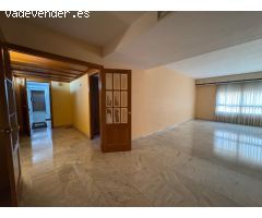 Piso con Garaje opcional en Av.Ronda de Tejares, Córdoba Capital