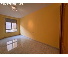 Piso con Garaje opcional en Av.Ronda de Tejares, Córdoba Capital