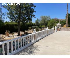CHALET EN VENTA EN LA CARLOTA