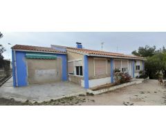 CHALET REFORMADO JUNTO A YECLA