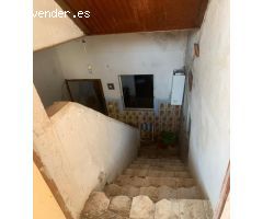 CASA PARA DERRIBO BARRIO NARANJO