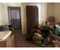 CASA PARA DERRIBO BARRIO NARANJO