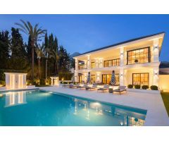Villa de Lujo en Venta en Marbella, Málaga