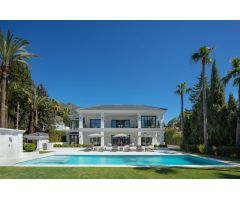 Villa de Lujo en Venta en Marbella, Málaga