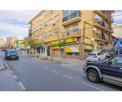 Local comercial en Venta en Motril, Granada