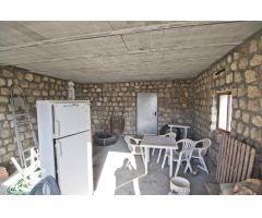 FINCA RUSTICA CON CONSTRUCCIÓN