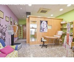 Local comercial acondicionado como centro de estética