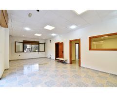 Alquiler de local comercial en la mejor zona de Padul