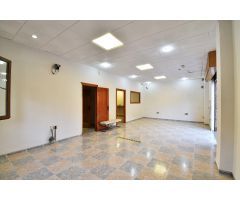 Alquiler de local comercial en la mejor zona de Padul