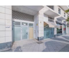 AMPLIO LOCAL COMERCIAL EN CALLE ARABIAL; VISIBILIDAD, UBICACIÓN Y ESPACIO PERFECTO PARA TU NEGOCIO