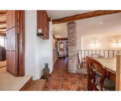 Espectacular casa en Guadix