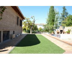 EXCLUSIVO CHALET UNA PLANTA CON 2300M2 DE PARCELA
