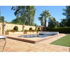 EXCLUSIVO CHALET UNA PLANTA CON 2300M2 DE PARCELA