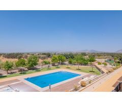 Descubre tu nuevo hogar en un enclave privilegiado, junto al Pantano de Cubillas
