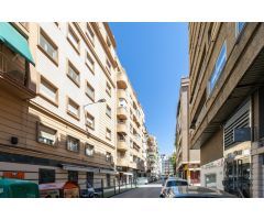 Piso en Venta en La Granada, Granada