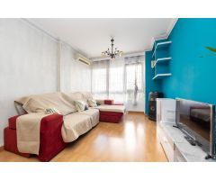 Piso en Venta en La Granada, Granada