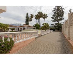 VILLA EN EL PUNTALÓN. MOTRIL