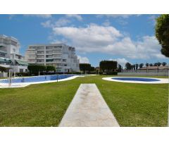 Apartamento en Mayorazgo II, primera linea de playa