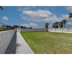 Apartamento en Mayorazgo II, primera linea de playa