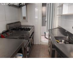Amplio local Bar-Restaurante en venta en pleno centro de Montmeló.