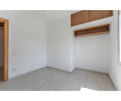 Magnífico piso con 4 habitaciones y pk privado