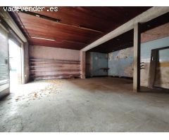Local comercial con cámara frigorífica en venta