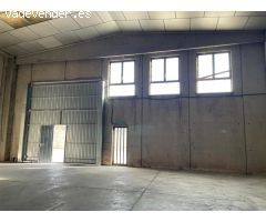 Nave Industrial de alquiler en Canovelles