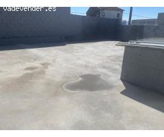 Nave industrial con salida a dos calles