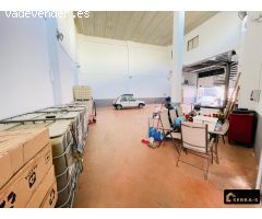 ¡OPORTUNIDAD ÚNICA! NAVE INDUSTRIAL DE 492 m² CON OFICINAS, BAÑO Y PATIO PRIVADO