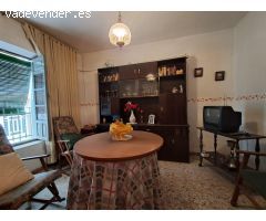 Casa de Pueblo con Gran Potencial en el Centro de Calasparra