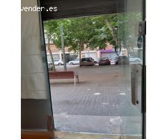 ¡Oportunidad en el barrio de Sant Martí! Local de 56?m² cerca del metro – Ideal para tu proyecto