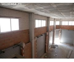 LOCAL OBRA NUEVA DIÁFANO Y CON ALTILLO EN ZONA ACACIAS DE ELDA