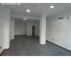 Local comercial de 40 metros en plena Gran Avenida.