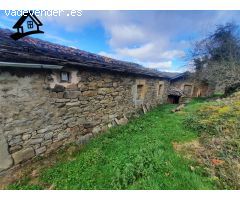 VENTA DE FINCAS Y CONJUNTO DE TRES CABAÑAS PASIEGAS EN SAN PEDRO DEL ROMERAL