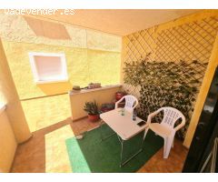 Apartamento en planta baja con terraza privada y piscina comunitaria en Palomares