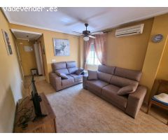 Apartamento en planta baja con terraza privada y piscina comunitaria en Palomares