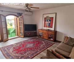 Amplio apartamento de 3 dormitorios y 2 baños en el corazón de Turre