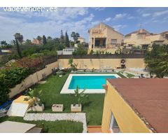 Chalet independiente con sótano multifuncional, piscina privada y vistas al campo