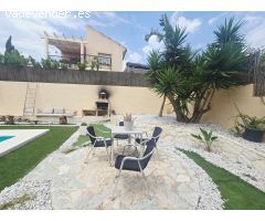 Chalet independiente con sótano multifuncional, piscina privada y vistas al campo