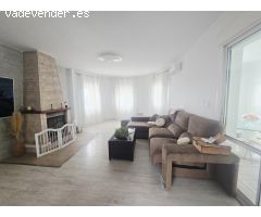 Chalet independiente con sótano multifuncional, piscina privada y vistas al campo
