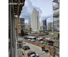 Estudio Céntrico en Benidorm con Piscina y Parking – Alquiler por Corta Temporada