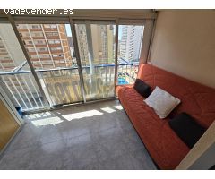Apartamento en Benidorm cerca del centro y la playa, con piscina y parking