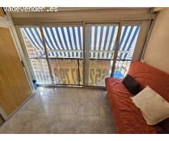 Apartamento en Benidorm cerca del centro y la playa, con piscina y parking