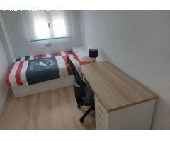 Piso en Alquiler en Valencia de las Torres, Valencia