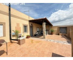 CASA CON AMPLIA TERRAZA  EN VIRGEN DE LAS HUERTAS