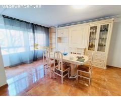 Piso de 3 dormitorios con garaje y trastero en Alameda de Cervantes