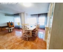 Piso de 3 dormitorios con garaje y trastero en Alameda de Cervantes